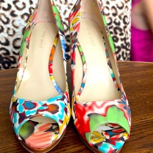 None west flower heels 8